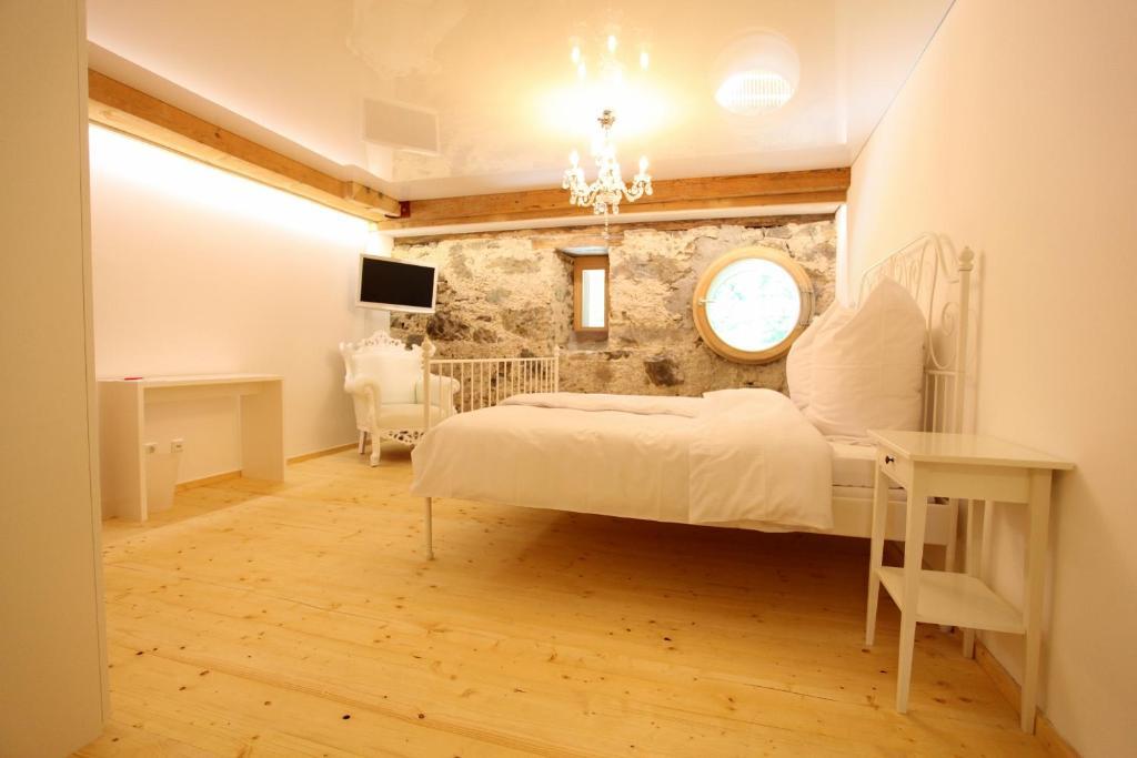 Hotel Rainhof Scheune & Naturpark Restaurant Кирхцартен Экстерьер фото