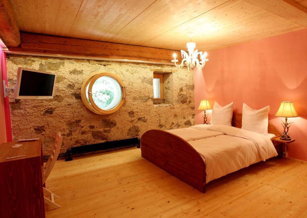 Hotel Rainhof Scheune & Naturpark Restaurant Кирхцартен Экстерьер фото